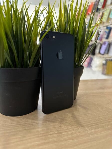  Matte Black 32GB