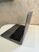  Intel Core i7 Space Grey 16/512GB