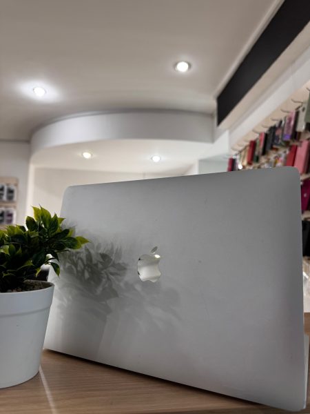  Intel Core i5 Silver 8/500GB