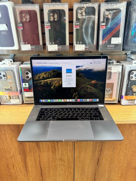 Intel Core i7 Space Grey 16/512GB